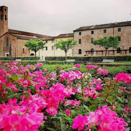 Lo Stellario Di Lucca